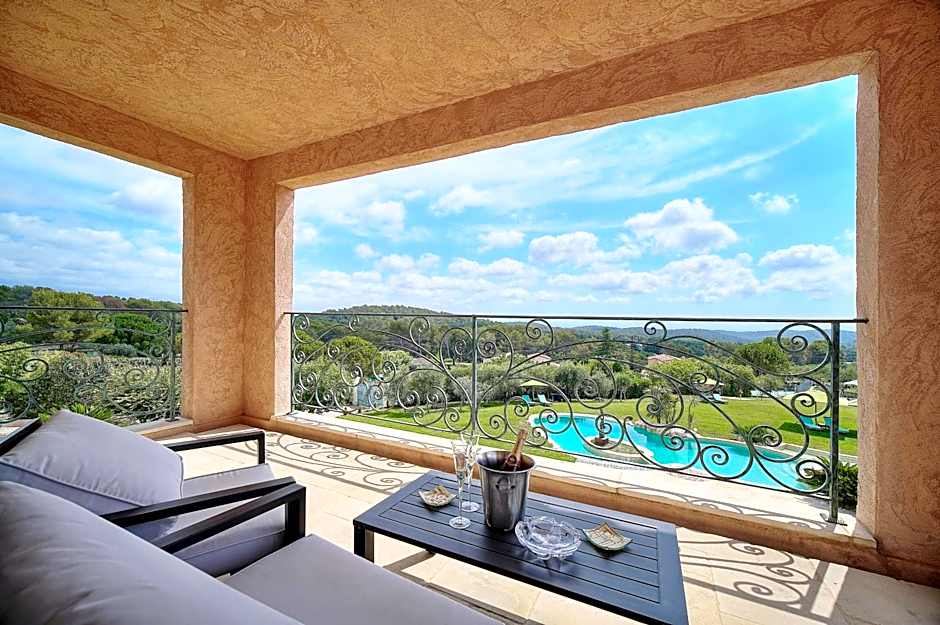 "AU HAVRE DE PAIX" 5 étoiles Prestige jacuzzi, hammam, sauna, PISCINE chauffée Mougins Cannes Grasse