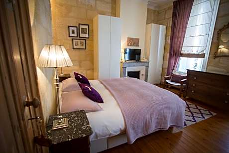 Deluxe King Suite