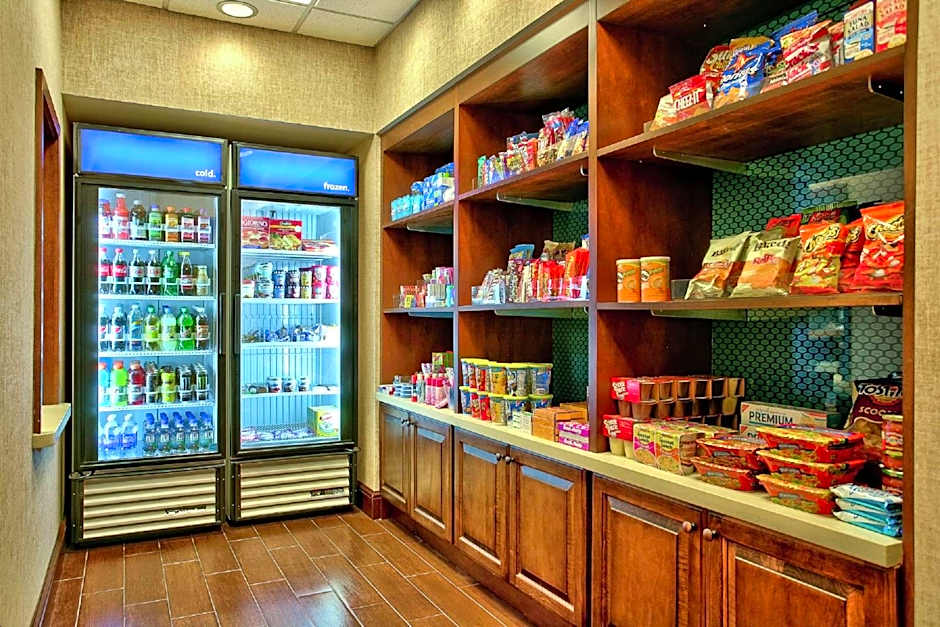 Hampton Inn By Hilton & Suites Scottsdale at Talking Stick