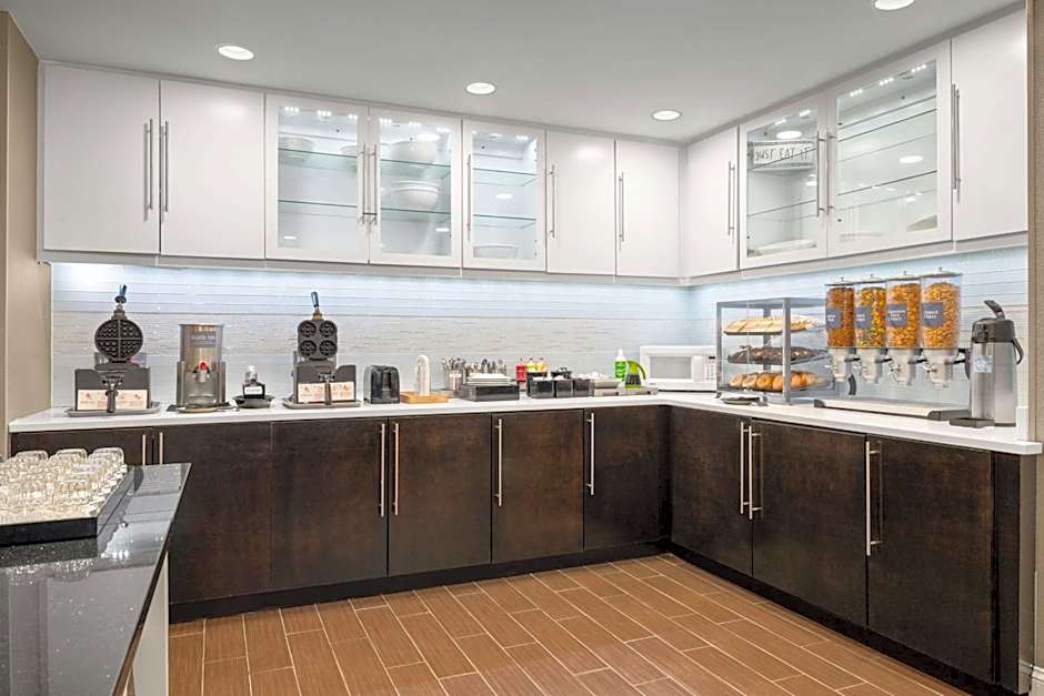 Homewood Suites By Hilton Atlanta/Alpharetta