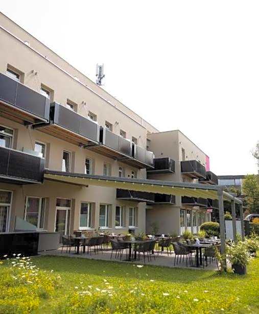 HOTEL max70