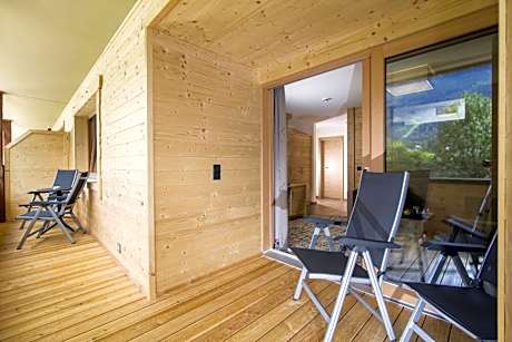 Two-Bedroom Suite (2-4 Adults)