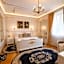 Queen's Astoria Design Hotel