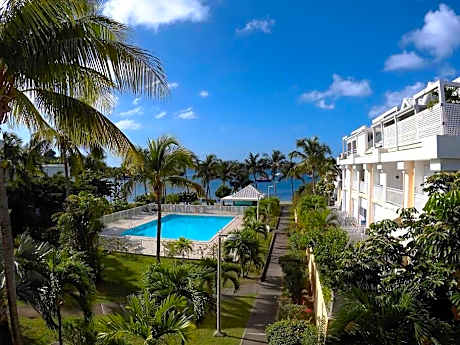 Condo Flamingo with pool