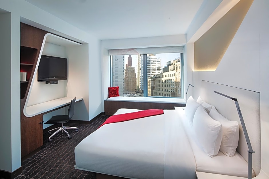The Washington Hotel by LuxUrban