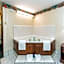 Ozarka Lodge Eureka Springs