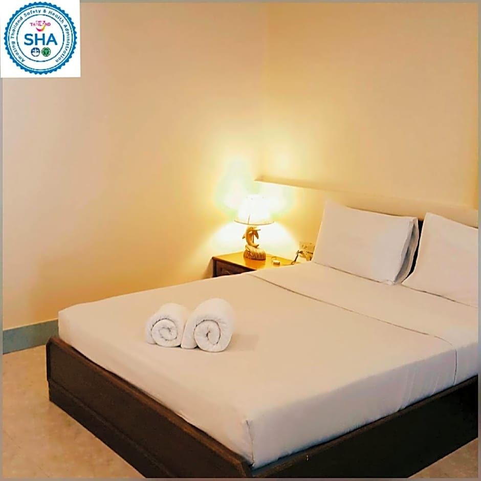 Photo 1 of 13 of Standard 1 Double Bed or 2 Beds