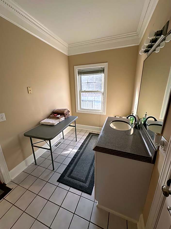 MooreField Suites Greensboro East