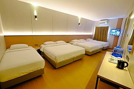 Premium Family Room
