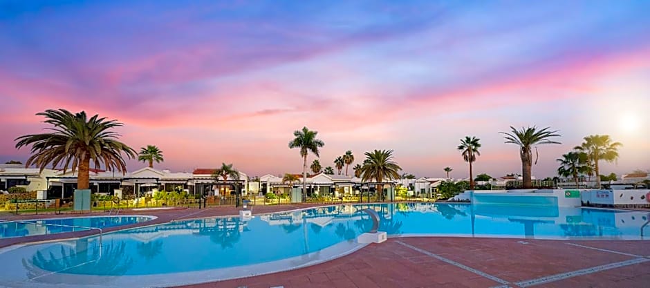 Maspalomas Lago Canary Sunset
