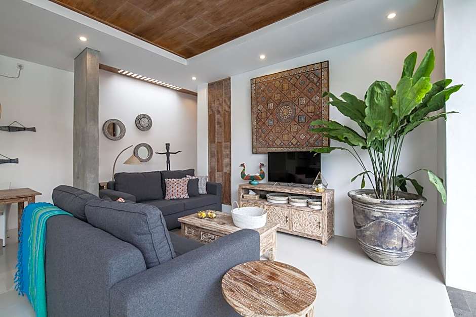 Ambermoon Villa 2