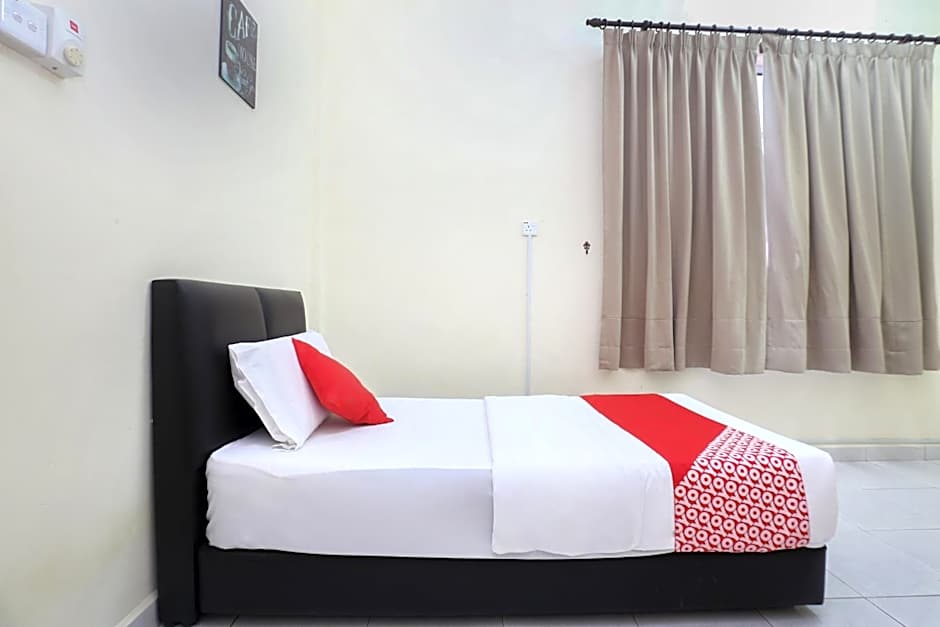 Hotel O Pelangi Marang