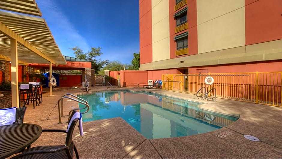 Holiday Inn Express Hotel & Suites Tempe Hotel By IHG