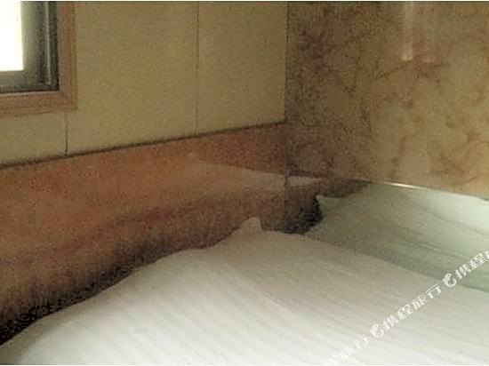 Ningbo Golden Nest Hotel