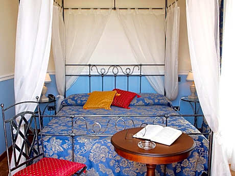 Quad room-Family-Ensuite with Jet bath-Balcony