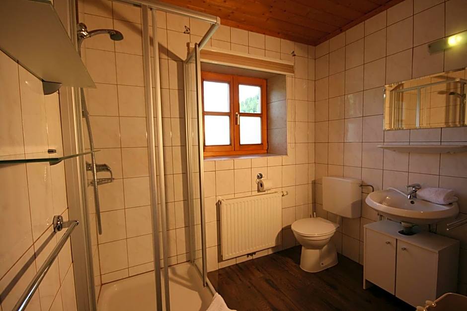 Familienappartements Eder - Free entry to Tauern SPA Kaprun included