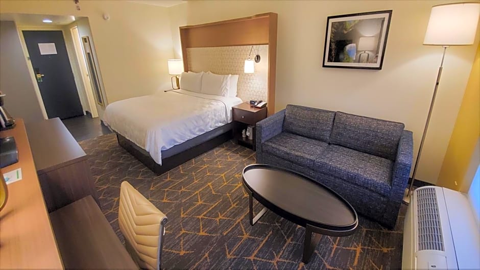 Holiday Inn Staunton Conference Center By IHG