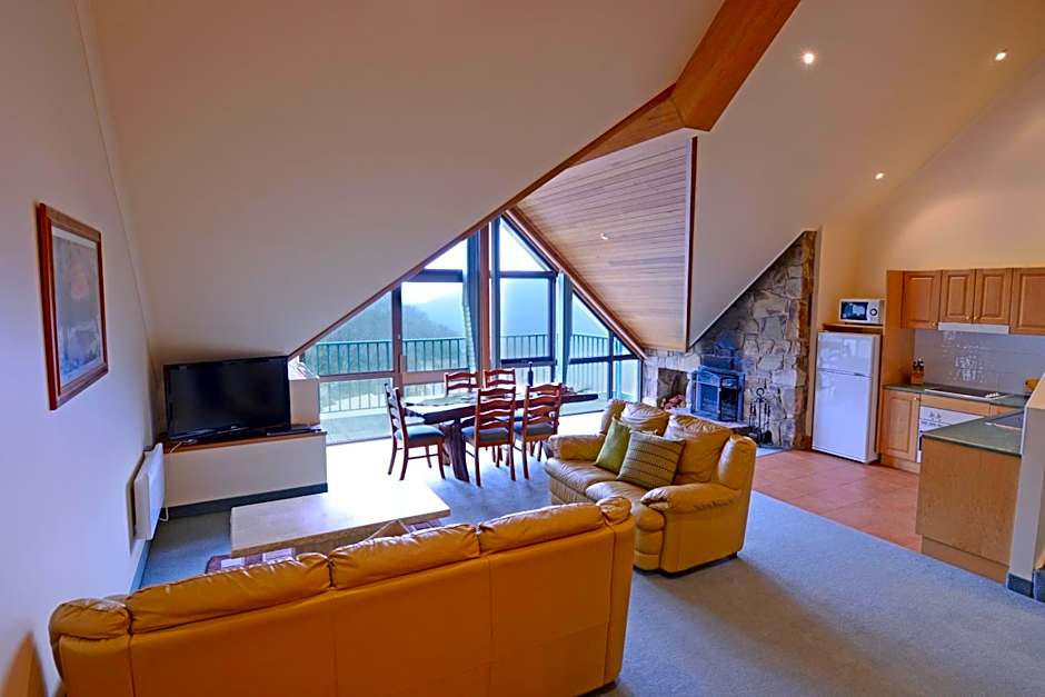 Falls Creek Country Club