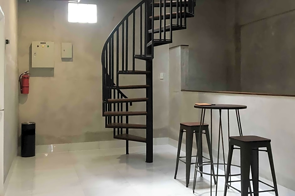 RedDoorz Plus @ Jalan Juanda Medan