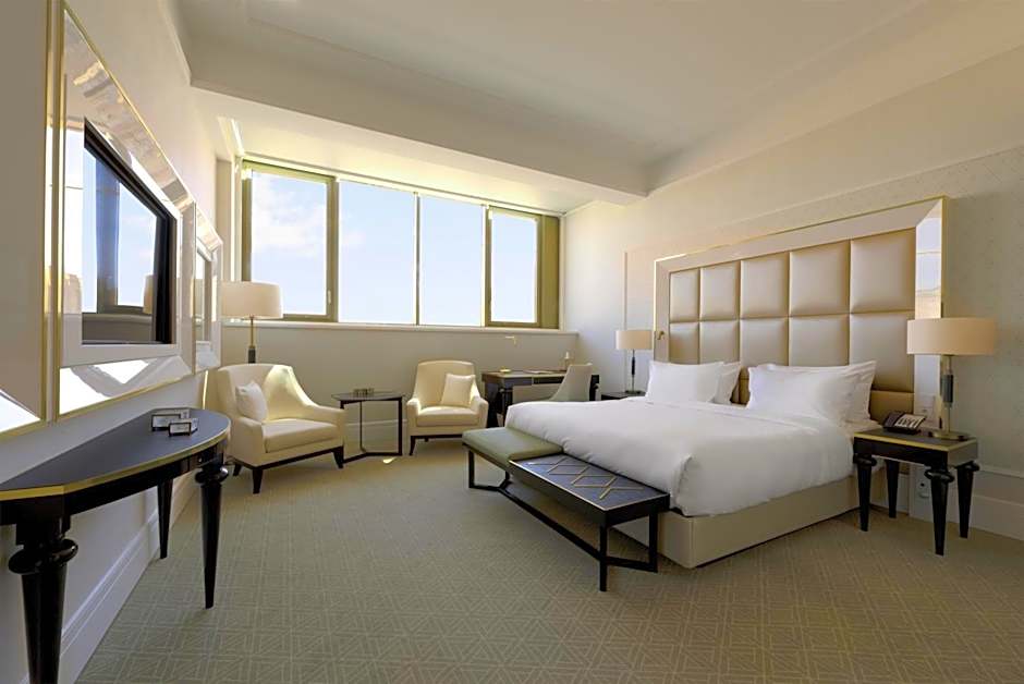 Parisi Udvar Hotel Budapest, part of Hyatt