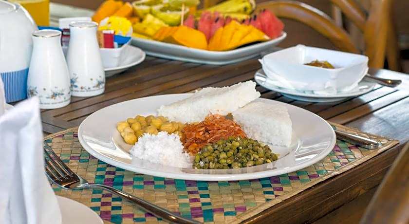 Ceyloni Lake Residency