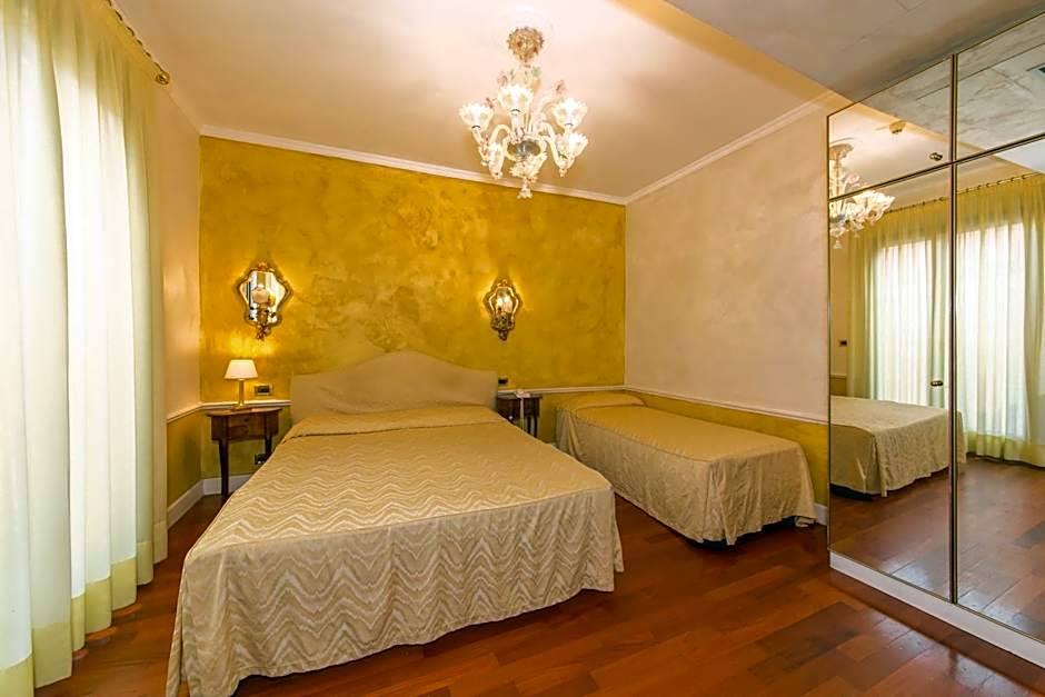Hotel Pantalon