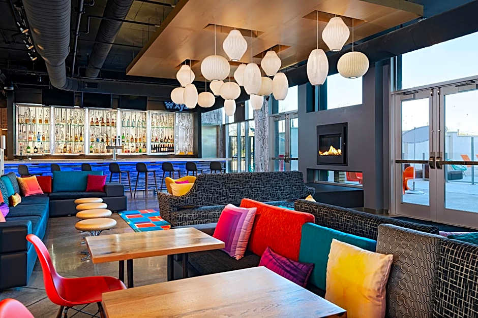 Aloft Waco Downtown
