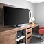 Hampton Inn By Hilton & Suites West Bend