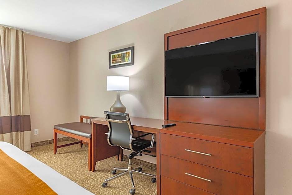 Comfort Inn Smithfield near I-95