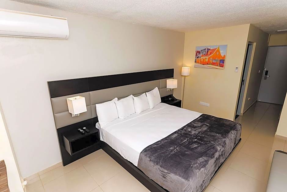 Brion City Hotel BW Signature Collection