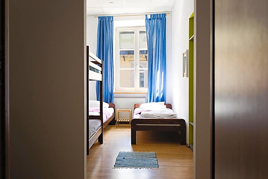 Folk Hostel Krakowskie Przedmieście