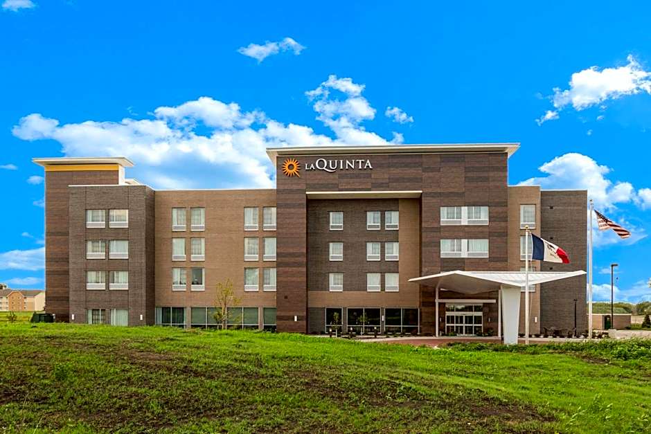 La Quinta by Wyndham Altoona Des Moines