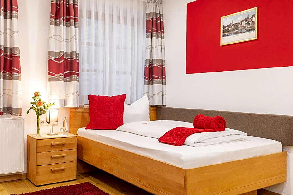 Hotel Restaurant Goldener Hirsch