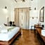 Hotel Sin Nombre