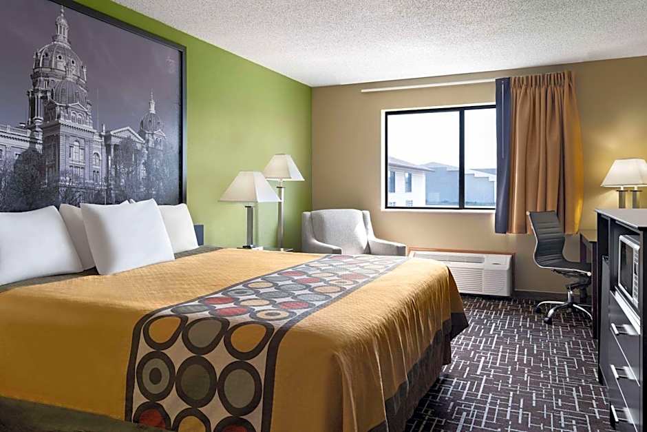 Super 8 by Wyndham Dyersville