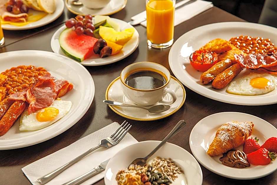 Holland House Hotel Cardiff By Sunday