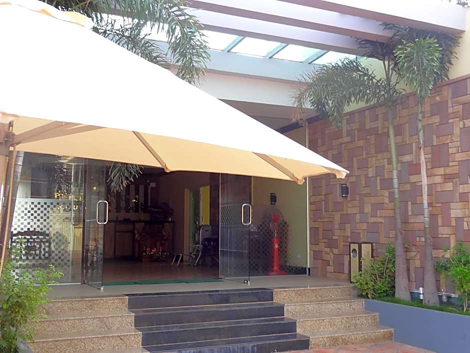 Kampongbay Makeng Guesthouse – Kampot, NJ