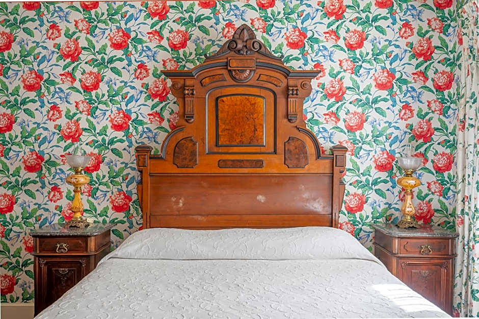 Zdjęcie 1 z 2 — 1 King Bed