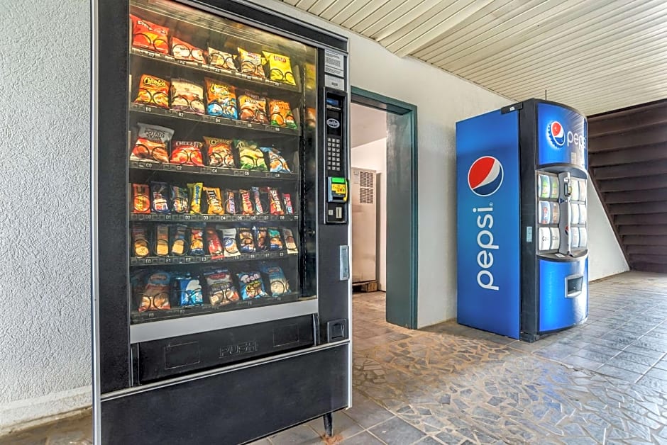 Econo Lodge Inn & Suites Philadelphia