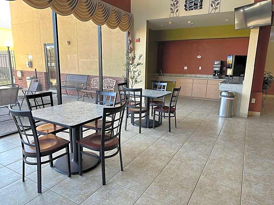 Red Lion Inn & Suites IAH Airport East