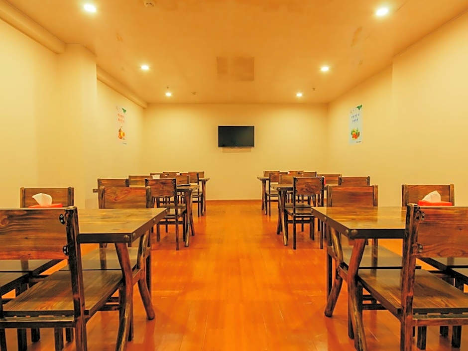 GreenTree Inn Zhengzhou Zhongyuan District Huaihe Road Tongbai Road Metro Station Shell Hotel