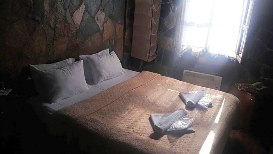 Otel Yorgo Seferis