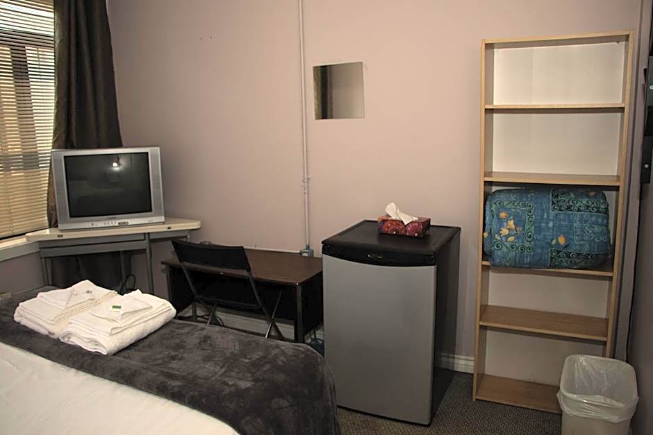 Saint Lawrence Residences and Suites