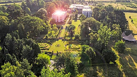 Lifehouse Spa And Hotel