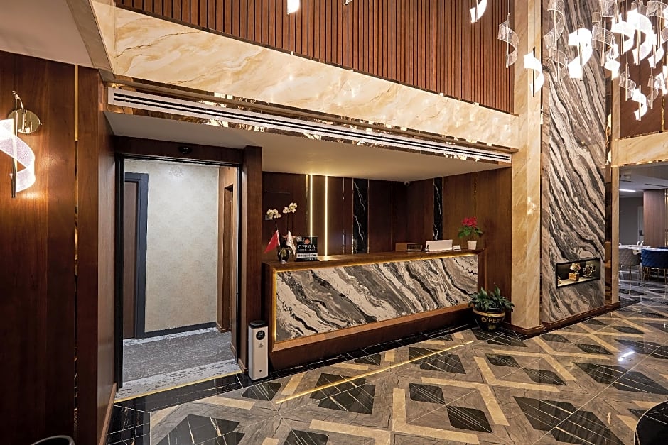 Operla Airport Hotels, Trademark Collection by Wyndham