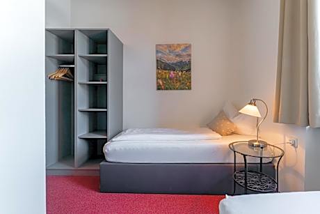 Single Room with Private Bathroom