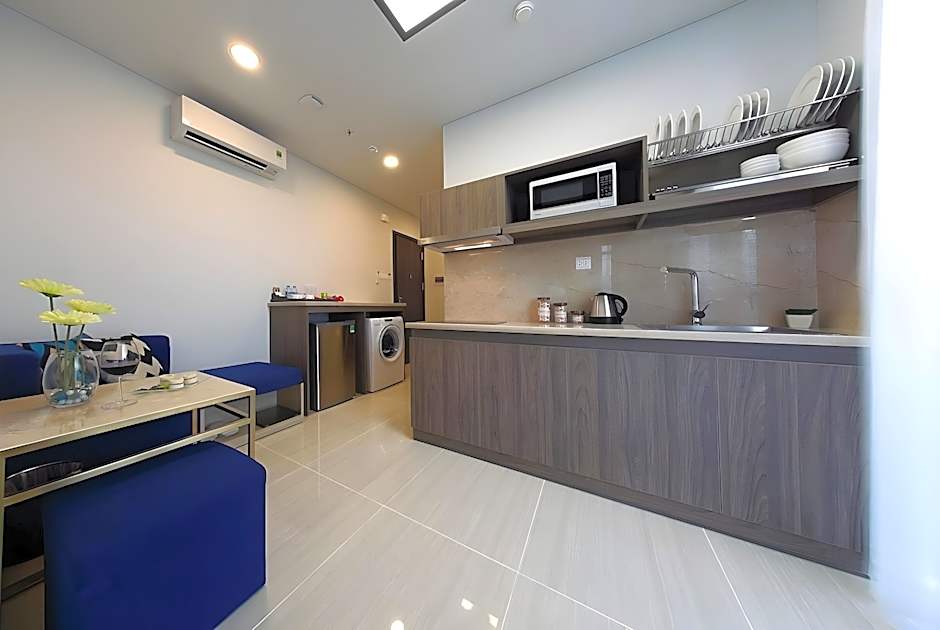 AURORA WESTERN VILLAGE