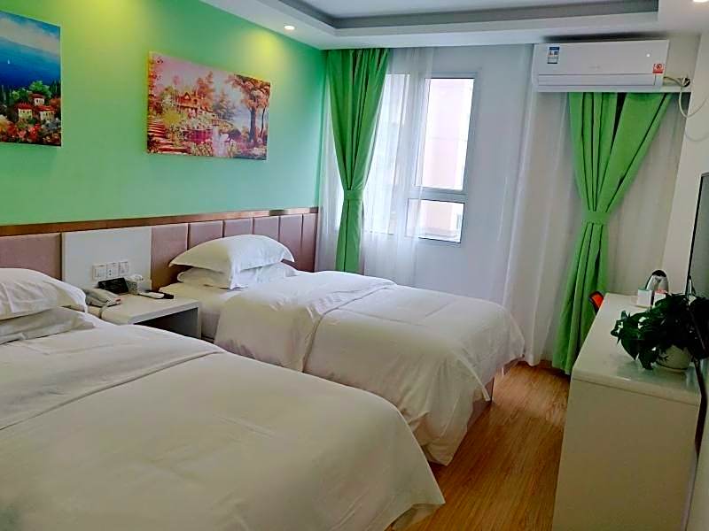 Shell Shanghai Baoshan District Tieli Road Subway Station Tiefeng Road Hotel