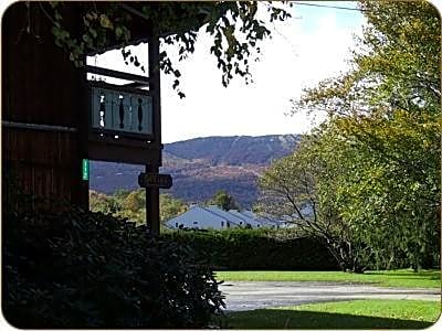 Timber Inn Motel