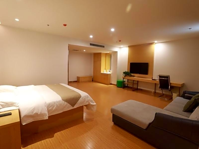 GreenTree Inn Anyang Neihuang County Zaoxiang Avenue